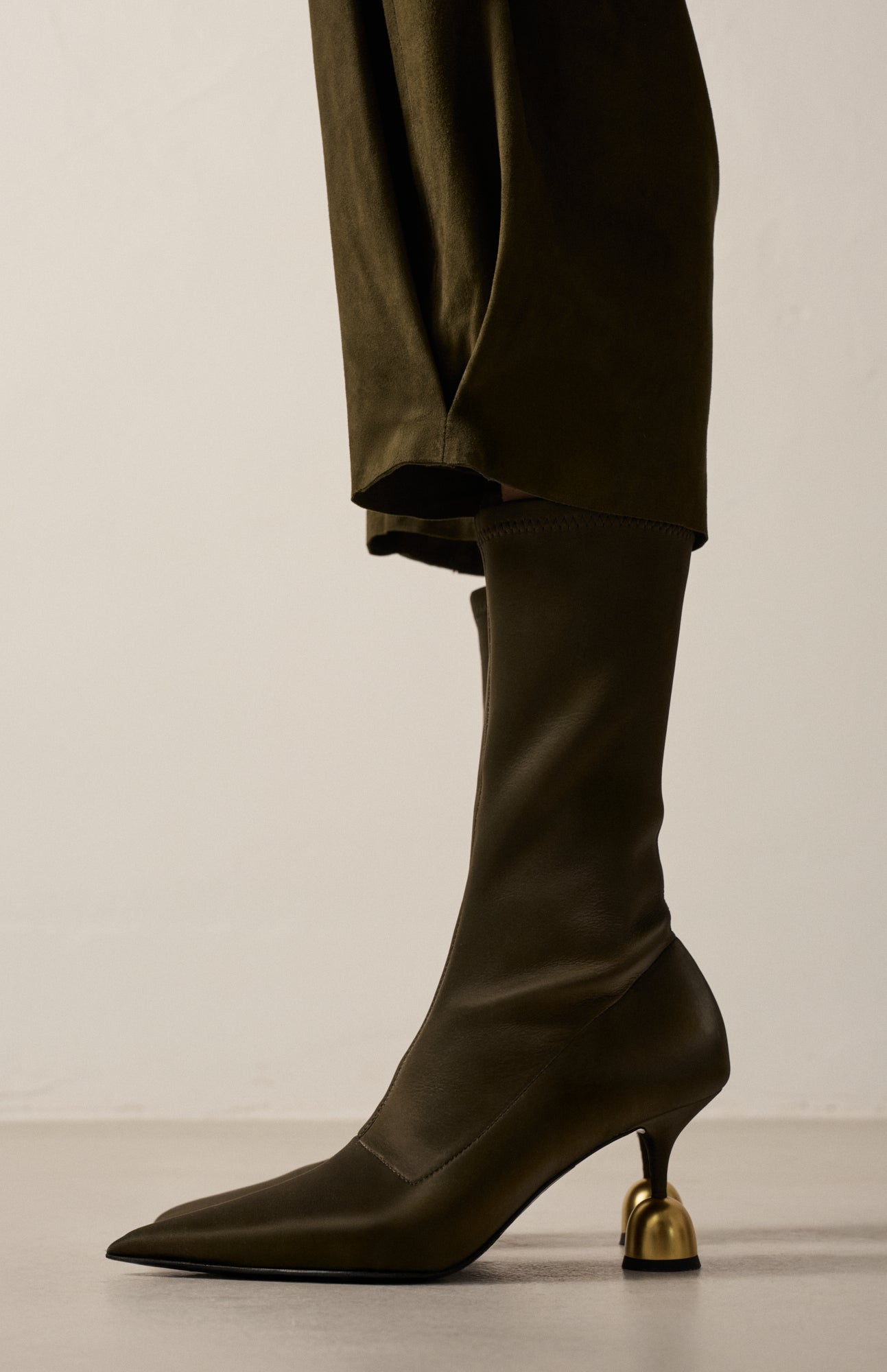 PENELOPE OLIVINE GREEN