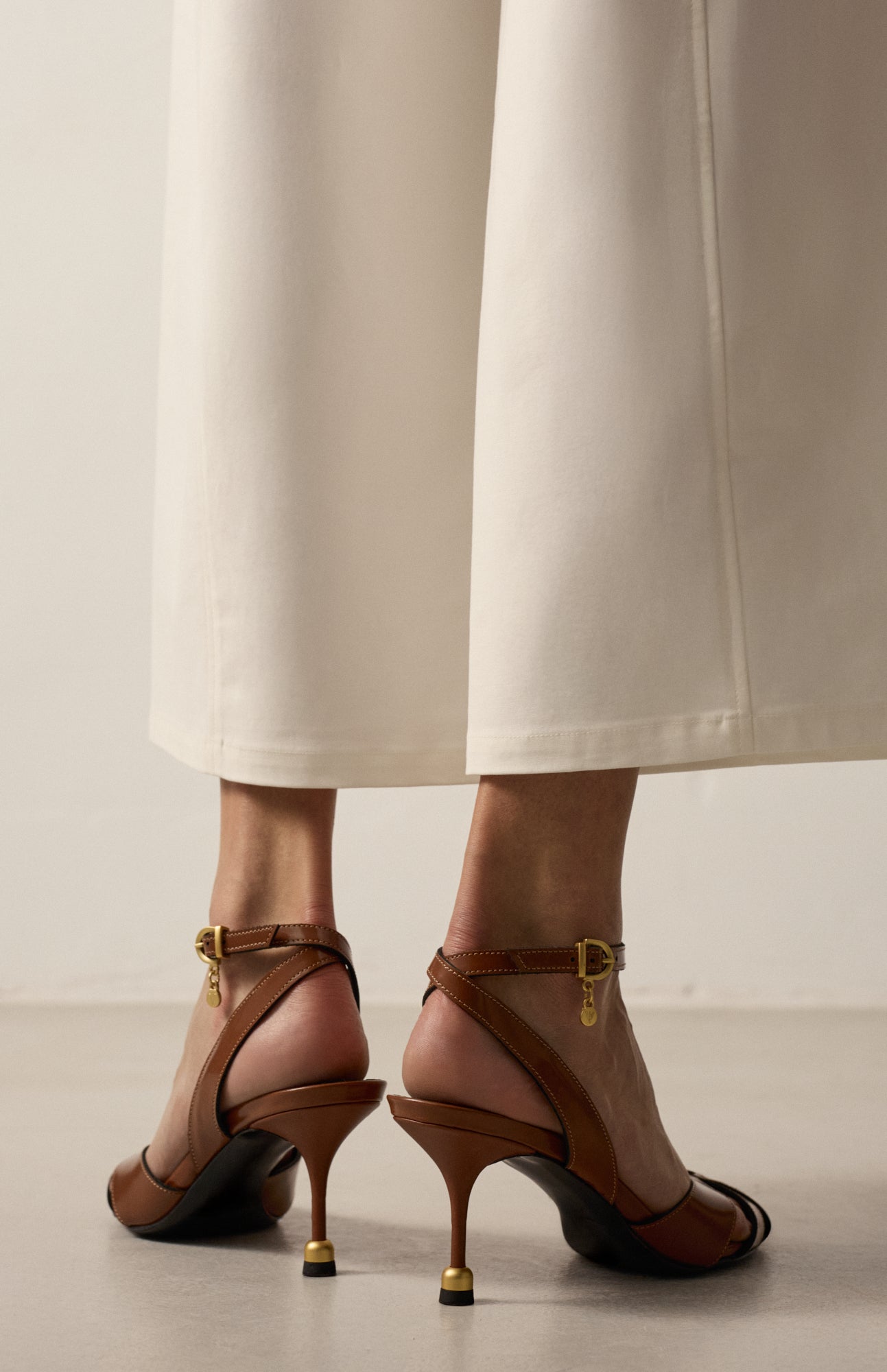 CHARLIE DARK TOBACCO