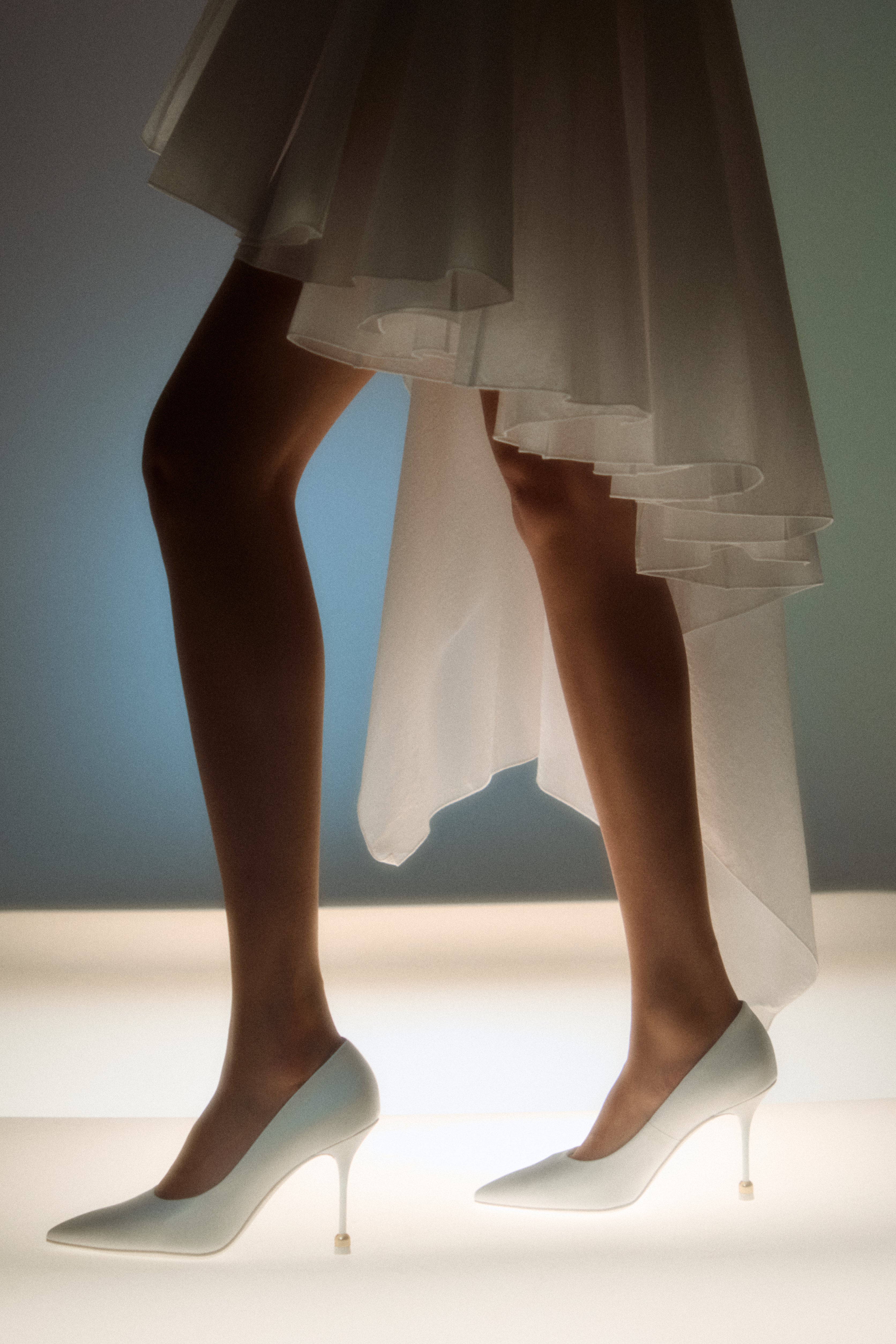 ALEKSANDRA ALABASTER WHITE