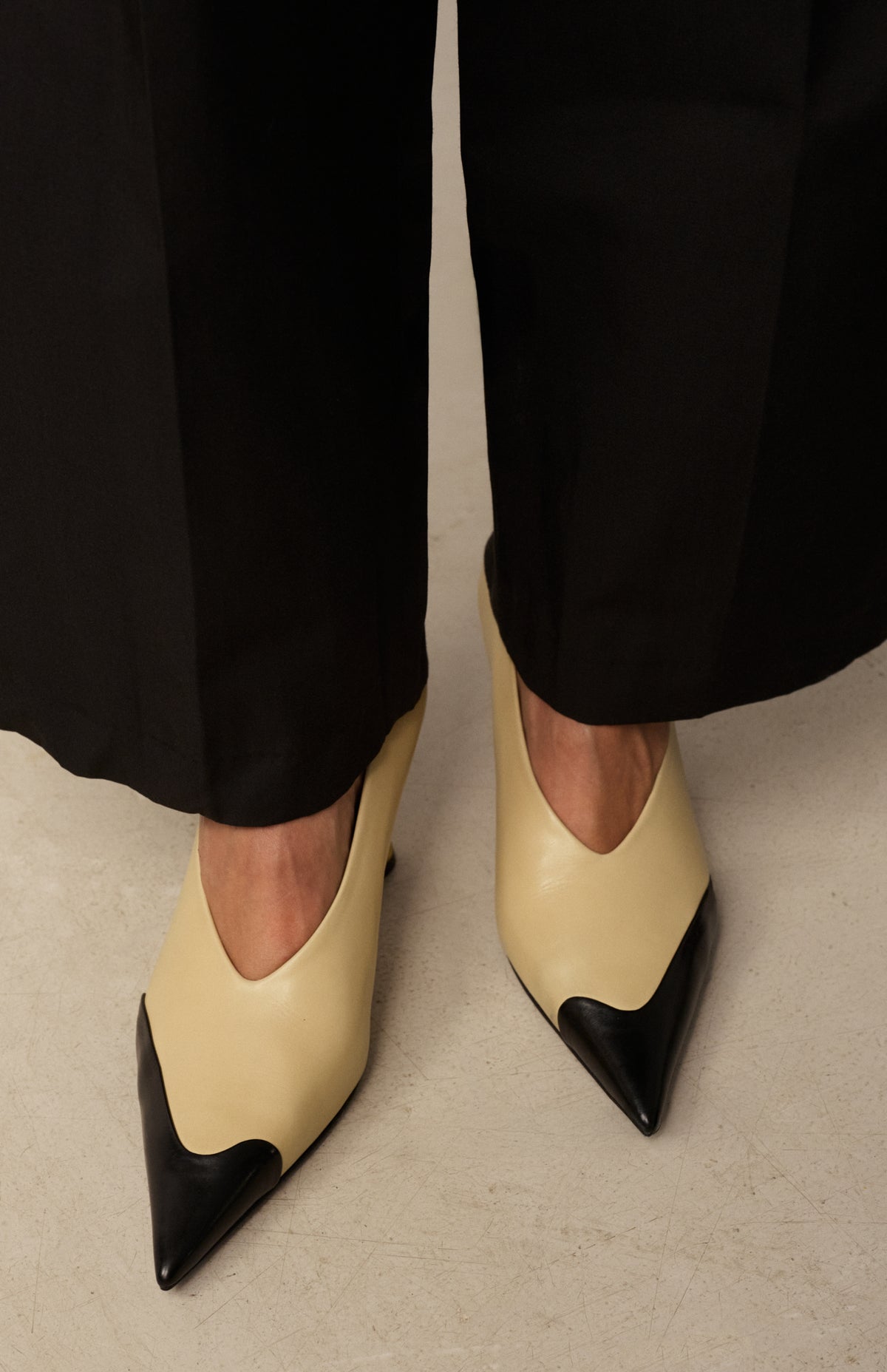 MATILDE BICOLOR BLACK BEIGE