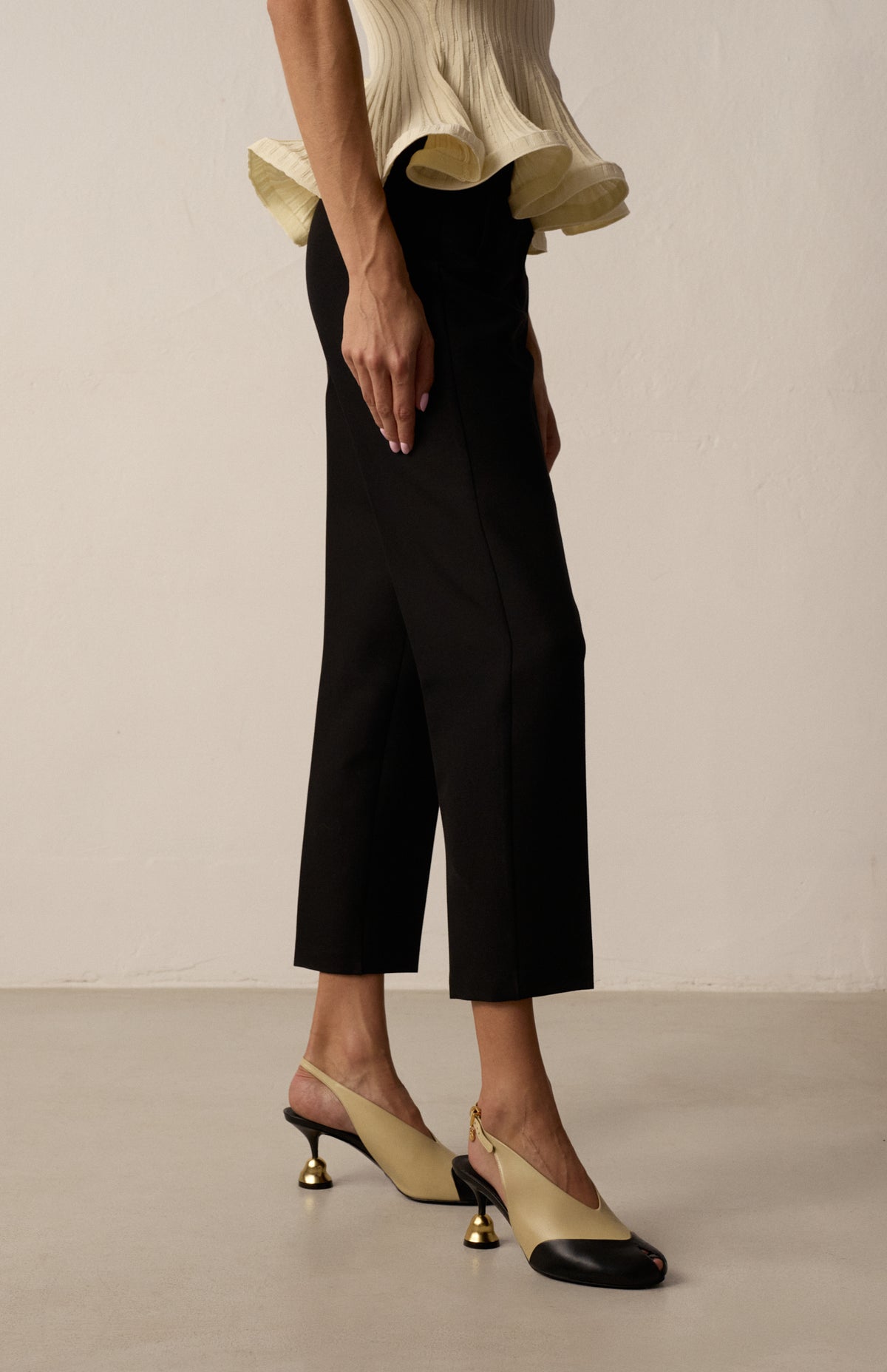 SABRINA BICOLOR BLACK BEIGE