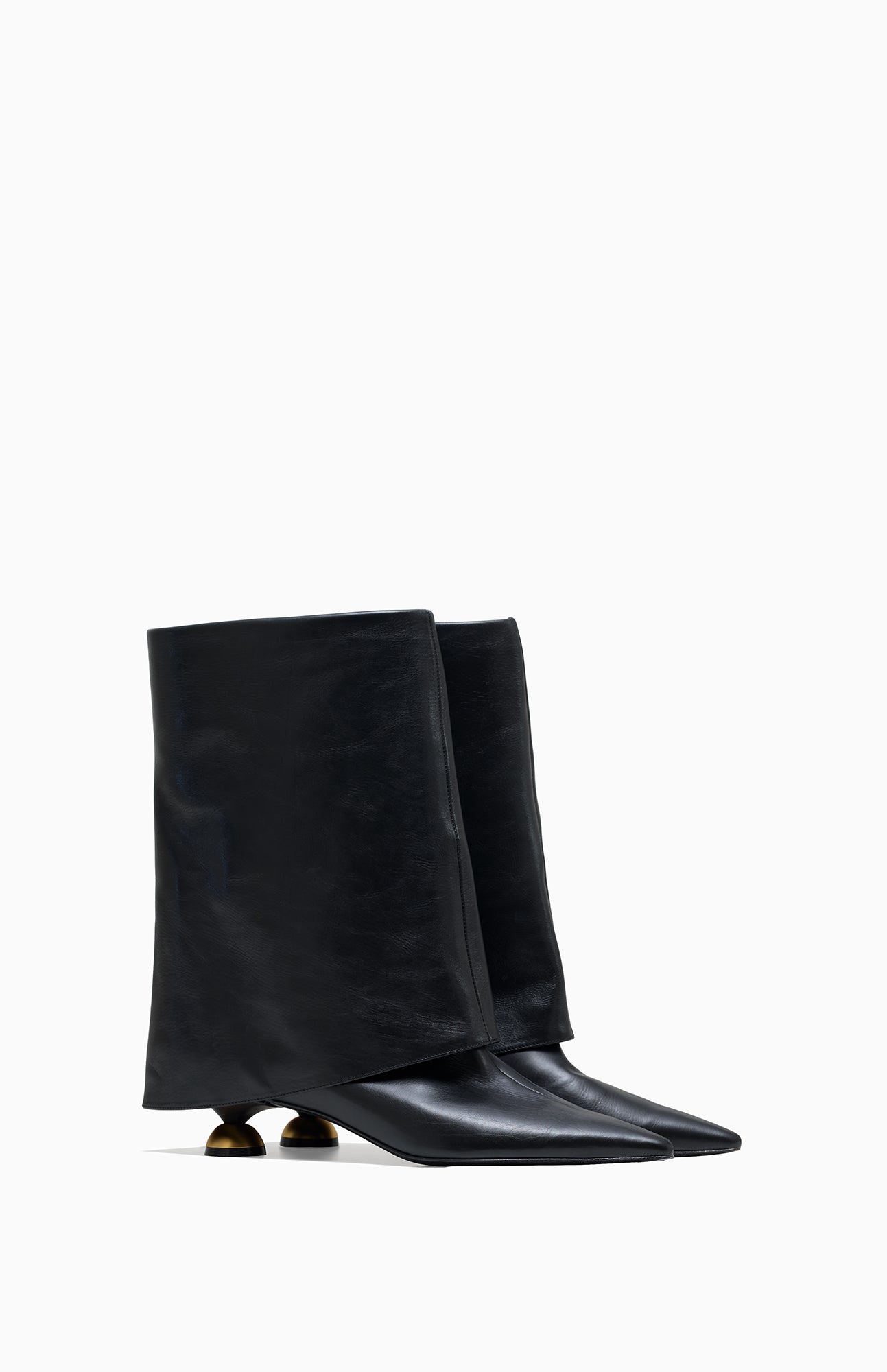 EMMA CRISTAL BLACK