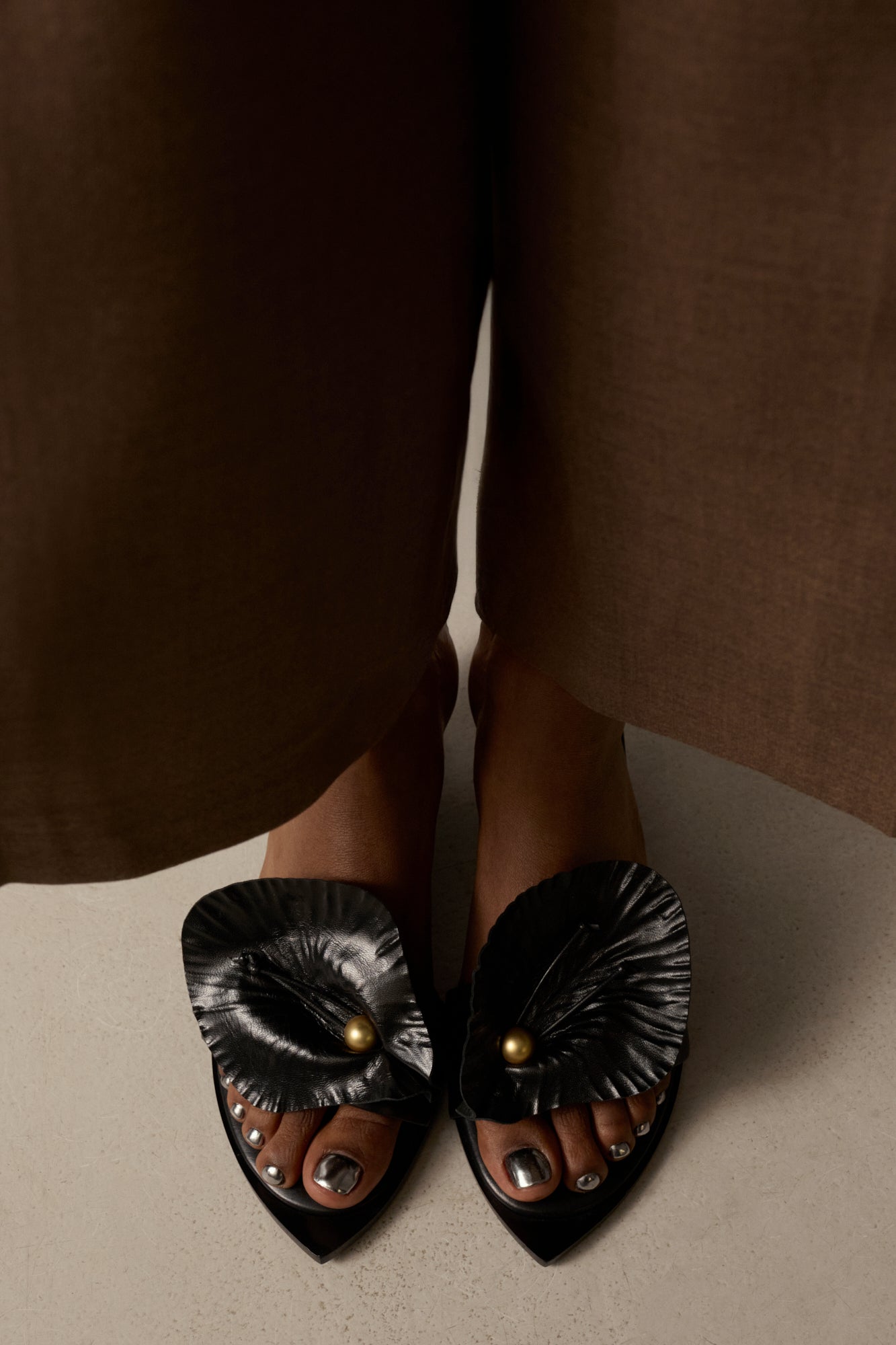 AZALIA DEEP BLACK