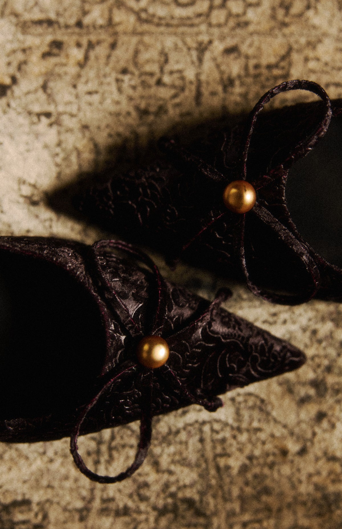 MISS SILK BLACK