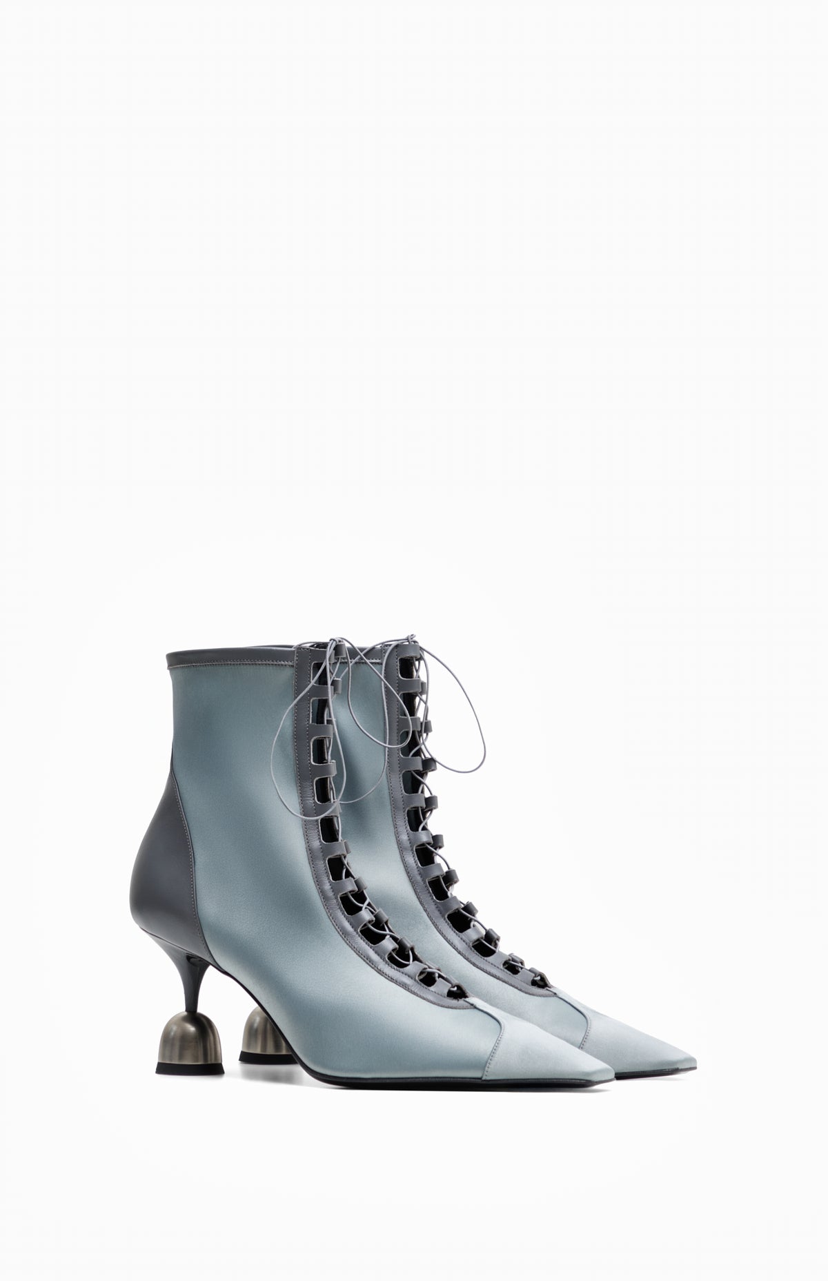 ISABELLA FROSTED SILVER